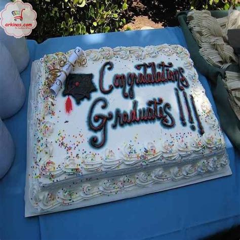 Quarter sheet cakes were on display at sam's club in bloomington monday. Pre_Order Graduation Ceremony Cake Design From Coopers Bakery | Graduation sheet cakes, Half ...