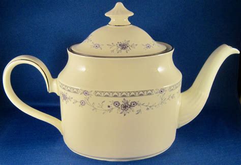 Minton Bellemeade Bone China Teapot 5 In 4 Cups Vintage English China