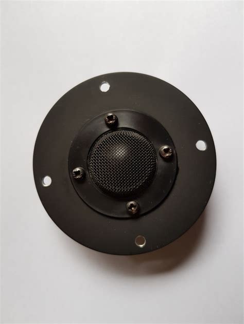 Dome is a bit dusty but all in all excellent condition. VERKOCHT!!! Audax HD100 tweeter - Audiolab