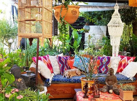 60 Shabby Chic And Bohemian Garden Ideas Bohemain Boho