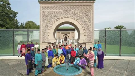 Majlis konvokesyen uitm shah alam syuhada 2019. Ucapan Raya Unit Kenderaan, BHEP, UiTM Shah Alam - YouTube