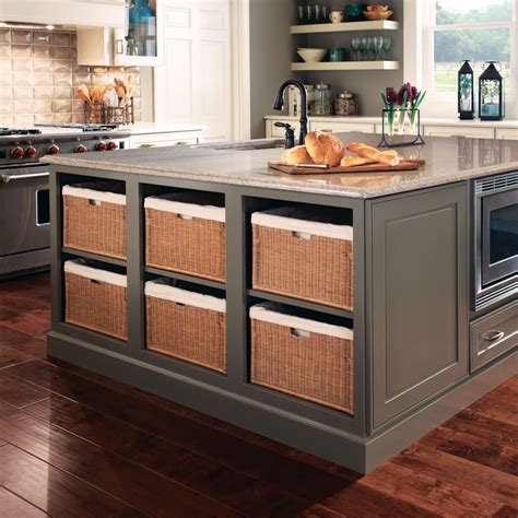 York door style in white painted finish. 5 Benefits Of Kitchen Islands - KraftMaid