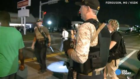 Oath Keepers In Ferguson Agitate Cops And Protesters