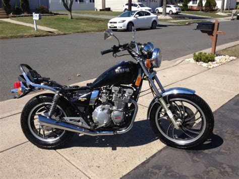 It wasn't blindingly fast, but i found it to be a great sports tourer. 1981 Yamaha XJ550J Vintage 4 Cylinder Motorcycle