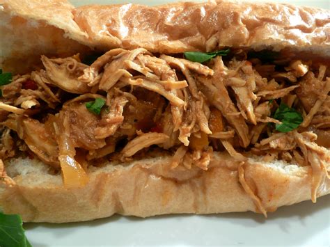 Links to recipes on the web. Shredded Chicken Sandwich | Feeding My Folks