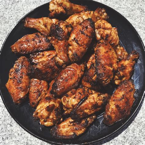 The beauty of these recipes is that they only have 7 ingredients and the wings are oven. Homemade Crispy grilled chicken wings with a cajun dry ...