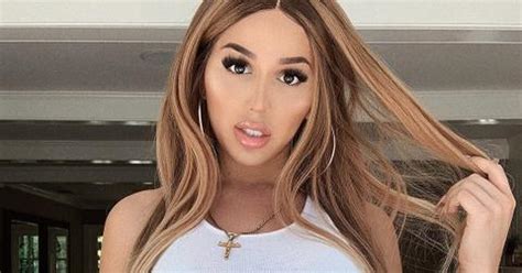 The singer, 28, has revealed the devastating effects of her 2018 drug overdose in her new documentary dancing with the devil. Who Is La Demi's Ex on 'Ex on the Beach'? It's About to ...