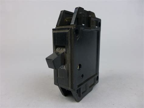 Existing (but broken) wall sleeve air conditioner is plugged into 220v circuit with 20 amp breaker (tied handle). Riseun Electric Type BH Circuit Breaker 1-Pole, 20 Amp ...