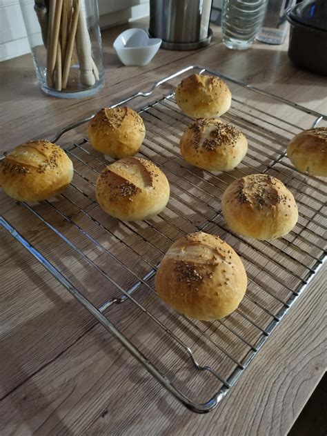 Knack Und Back Brötchen Rezepte Süß Brotchen Aus Der Pfanne Fertig In