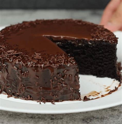 Kek Coklat Moist Leleh Mewah Dengan Rasa Coklat