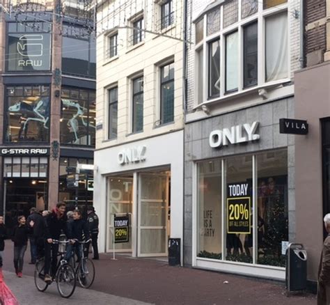 Op de website van de gemeente arnhem vraagt u gemeentelijke producten en diensten aan, maakt u een afspraak en vindt u politieke en bestuurlijke informatie. Ketelstraat 1 en 2 te Arnhem - Het Ondernemersbelang