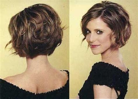 20 Best Short Hairstyle For Wavy Hair