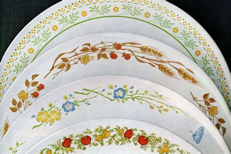 Vintage Corning Corelle Dishes From The 70s And 80s Are Plates Full Of