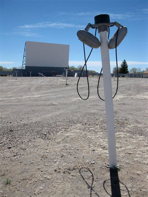 Welcome back to the movies. OH my goodness! What memories of this, we went to the ...