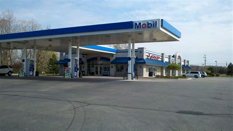 Exxonmobil has been operating in singapore for more than 120 years. Does ExxonMobil Hire Felons? Get the Lowdown on the Company - Successful Release