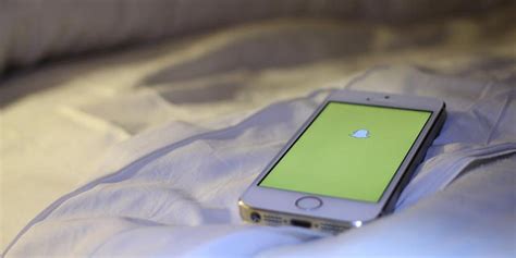 Hackers Threaten To Release Thousands Of Private Snapchat Photos
