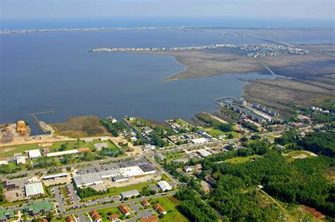 Seapath marina and yacht club. Manteo Harbor in Manteo, NC, United States - harbor ...