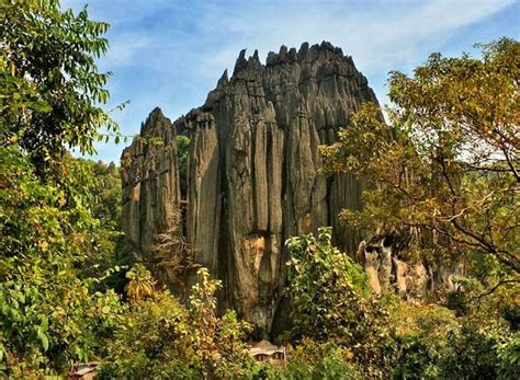 Karnataka has an enthralling history. 15 Most Beautiful Small Towns and Villages in India