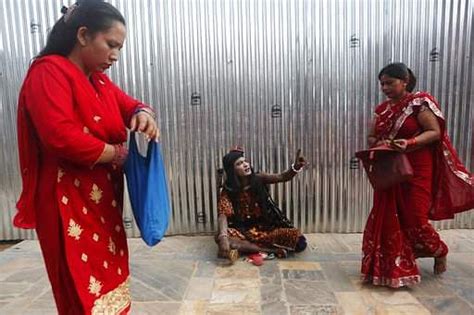 Nepalese Women Celebrate Teej Festival For Their Husbands With Devotion And Dance The New