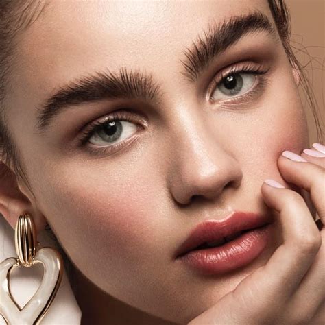 Eyebrow Trends 2020 The 6 Looks Youll Be Seeing Elle Australia