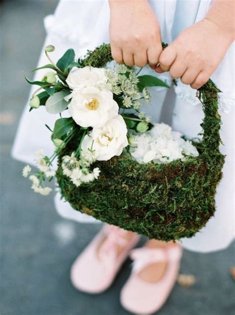 Unusual Flower Girl Basket Ideas For Unique Weddings Flower Girl