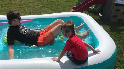 Summer Fun For Kids Backyard Kiddie Pool Youtube