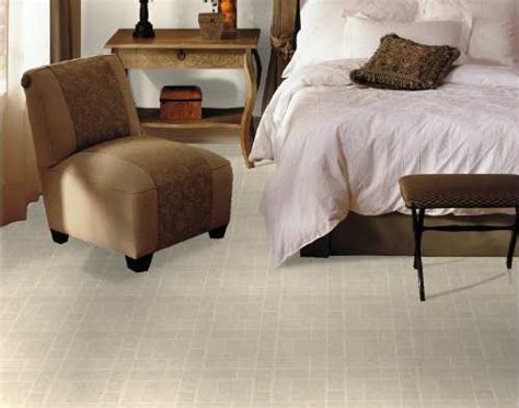 Aged wood looks elegant, warm. Bedrooms : Flooring Ideas - Room Design and Decorating Options