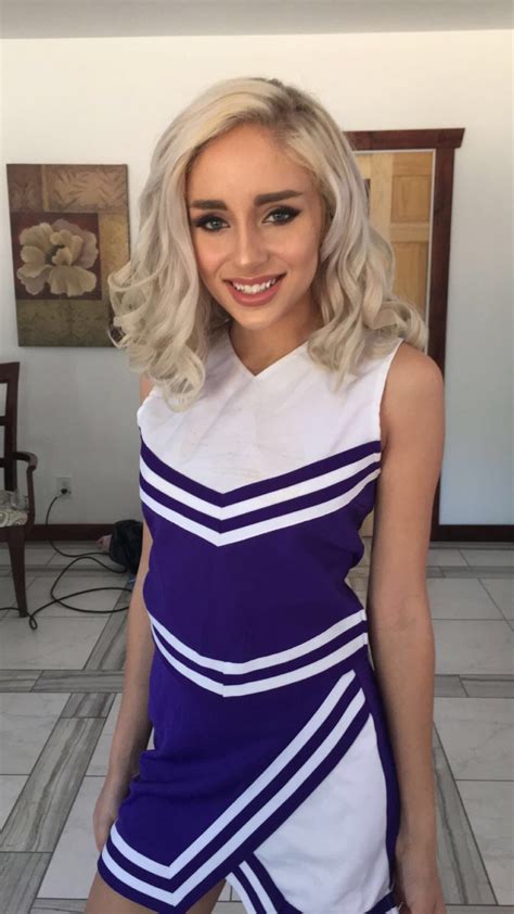 Naomi Woods Fanpage On Twitter Fav Cheerleader 😍💦 Watch