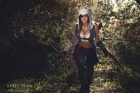Female Assassins Creed Iii Conner Kenway Cosplay Pics Global Geek News