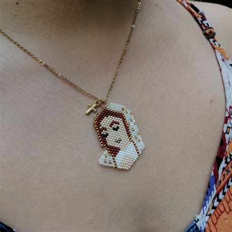 Collar Virgen Maria Auxiliadora Lilomarket