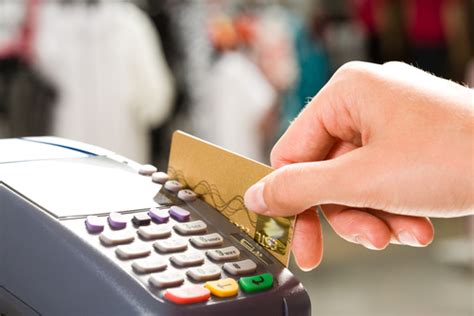Learn about how credit cards works, and gain insights on how to manage your spending. Tips and Tricks to Use Your Credit Card Wisely | Calcite Credit Union