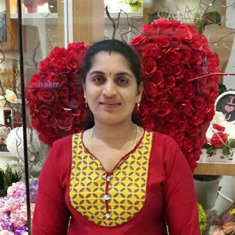 Kerala Politician Sunitha Prashanth Dies After Falling From Moving Car In Sharjah Ibtimes India
