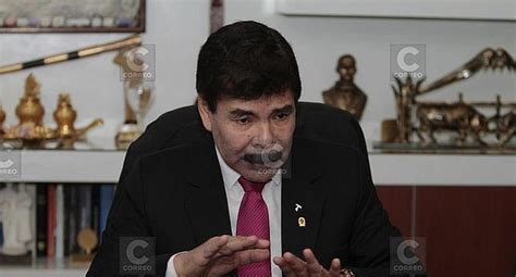 El indulto implica el indulto total o parcial de una pena que alguien ha cumplido después de haber por otro lado, es común que la palabra «perdón» se use para referirse a ese indulto o conmutación. Alcalde de Arequipa respalda el indulto al expresidente ...