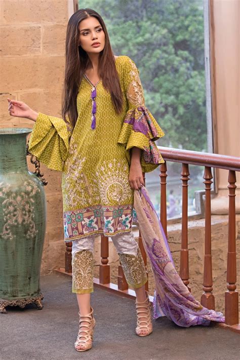 Buy Pakistani Dresses Online Branded And Designer Ladies Spring Summer