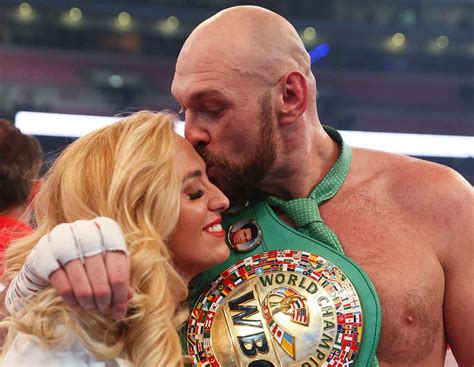 Who Is Tyson Fury S Wife Meet Paris Fury The Strong Woman Behind The Champion Maugiaoso Bd