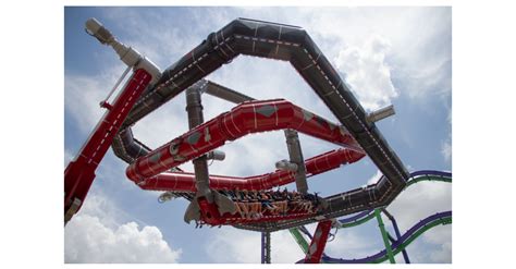 Harley Quinn Spinsanity Debuts At Six Flags Over Texas Business Wire