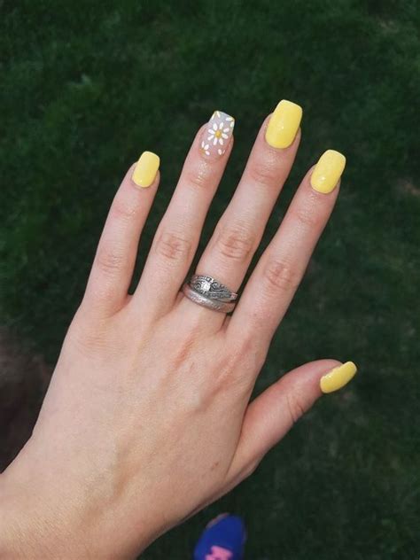 Pin By Kaylarae On Nails Yellow Nails Design Nail Designs Summer