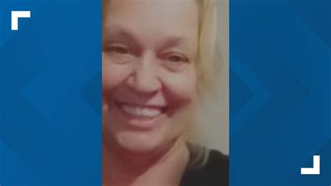 golden alert issued for missing louisville woman with dementia