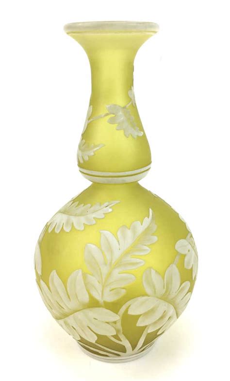 Atq Stevens And Williams Citron Cameo Glass Vase