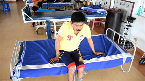 Spinal Cord Injury Paraplegia High Sitting Balance Training Youtube
