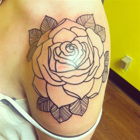 Black Rose Tattoo On Shoulder Tattoo Ideas Center