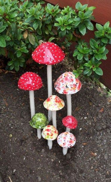 Garden Art Mushrooms Design Ideas For Summer Garden Art Mushroom
