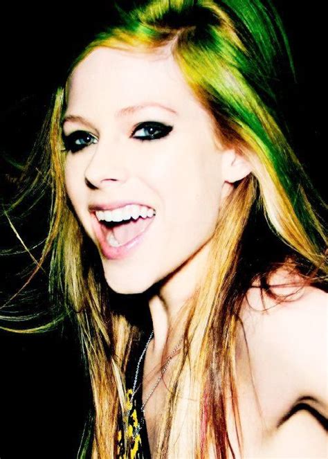 Pin By Amanda Veselak On Avril Lavigne Avril Lavigne Style Avril Lavingne Avril Lavigne