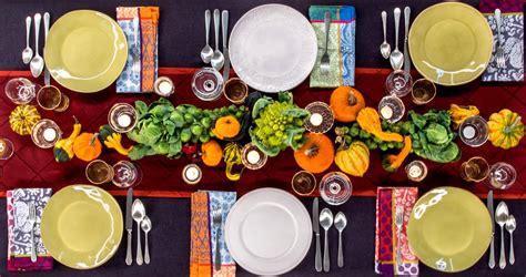 Here are few hints and tips. Tips on Setting the Thanksgiving Table - The New York Times