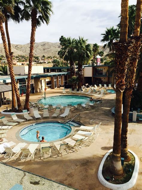 Desert Hot Springs Spa Hotel In Palm Springs Ca Expedia