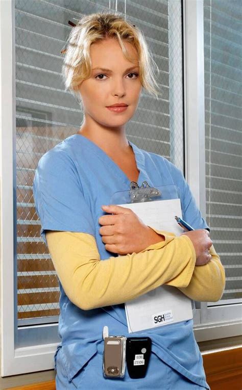 Photos From Shondaland S Most Magical Moments E Online Izzie