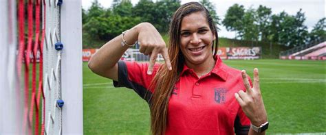 Ask anything you want to learn about vitoria almeida by getting answers on askfm. Bancada | Vitória Almeida reforça futebol feminino do SC Braga