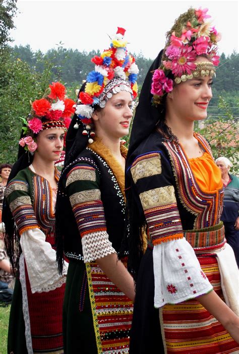 Mlamolovo 2010 Kyustendil Province South Western Bulgaria Народный костюм Этнический