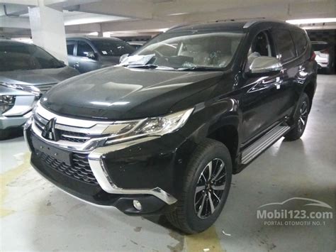 Pajero sport dakar 4x4 at measures 4785 mm in length, 1815 mm in width, and 1805 mm in height. Jual Mobil Mitsubishi Pajero Sport 2018 Dakar Ultimate 2.4 ...