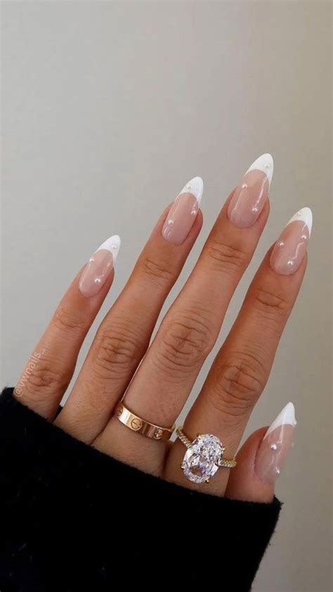 Classy French Almond Spring Nails You Must Try April Nail Ideas